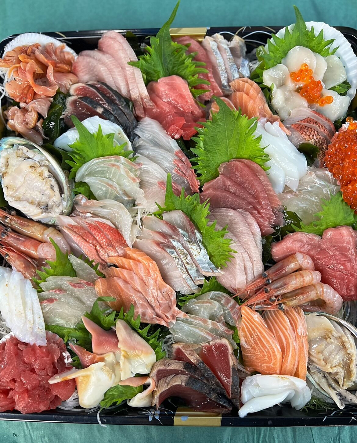 【刺身の盛り合わせ】ご予約について！